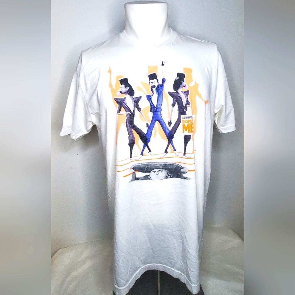 Next Level Apparel Size L - White Tag "Despicable ME 3" the Movie